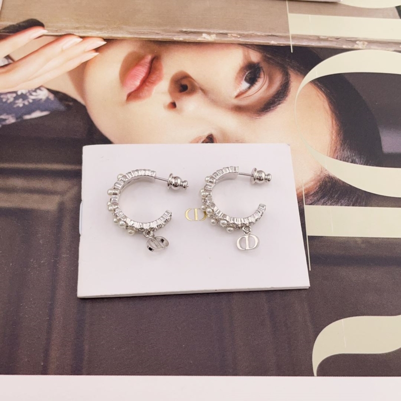 chr1st1an D10r earrings